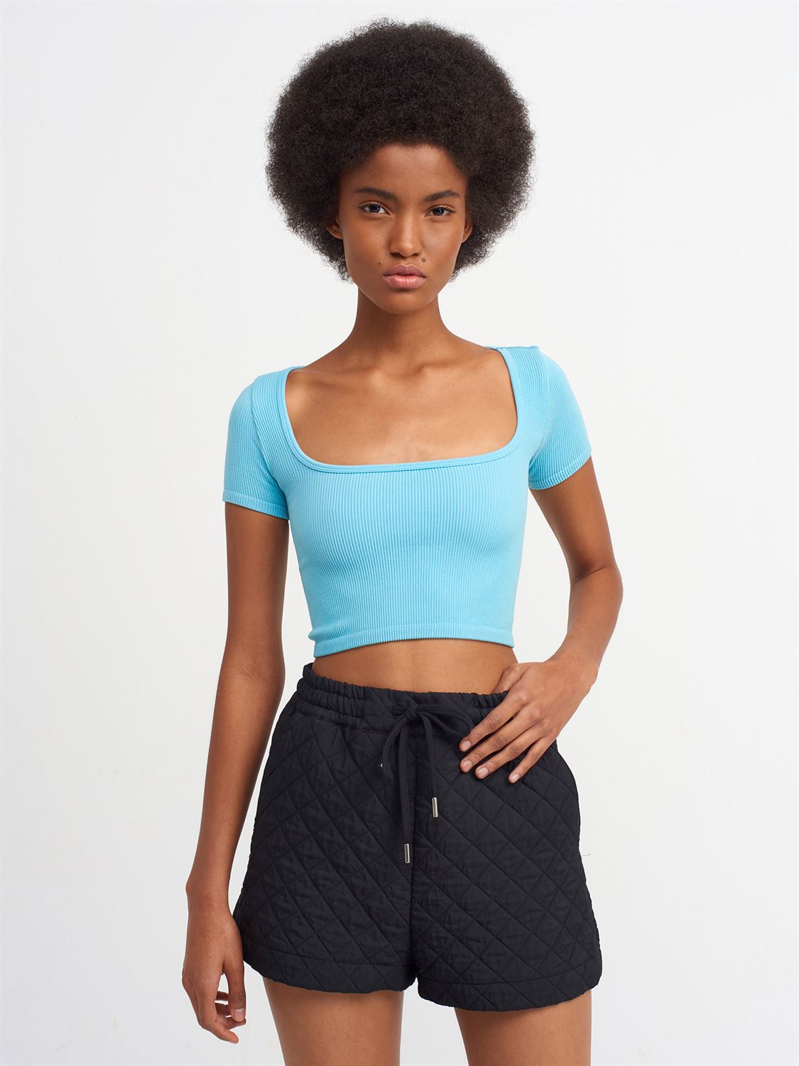 3666 U Yaka Kısa Kol Crop Top-Turkuaz | | Dilvin