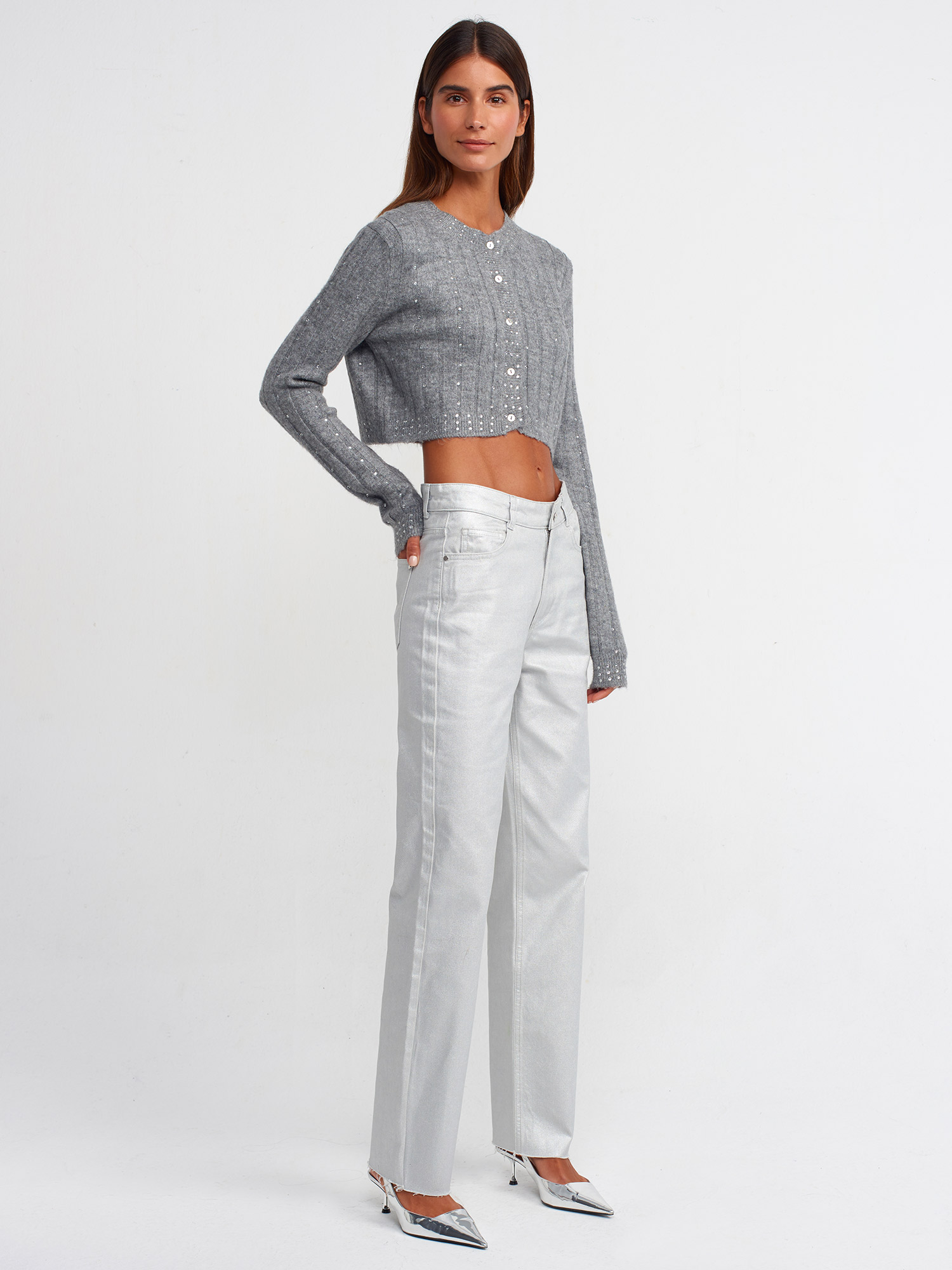 60195 Taş Baskılı Düğmeli Triko Crop Hırka-Orta Gri