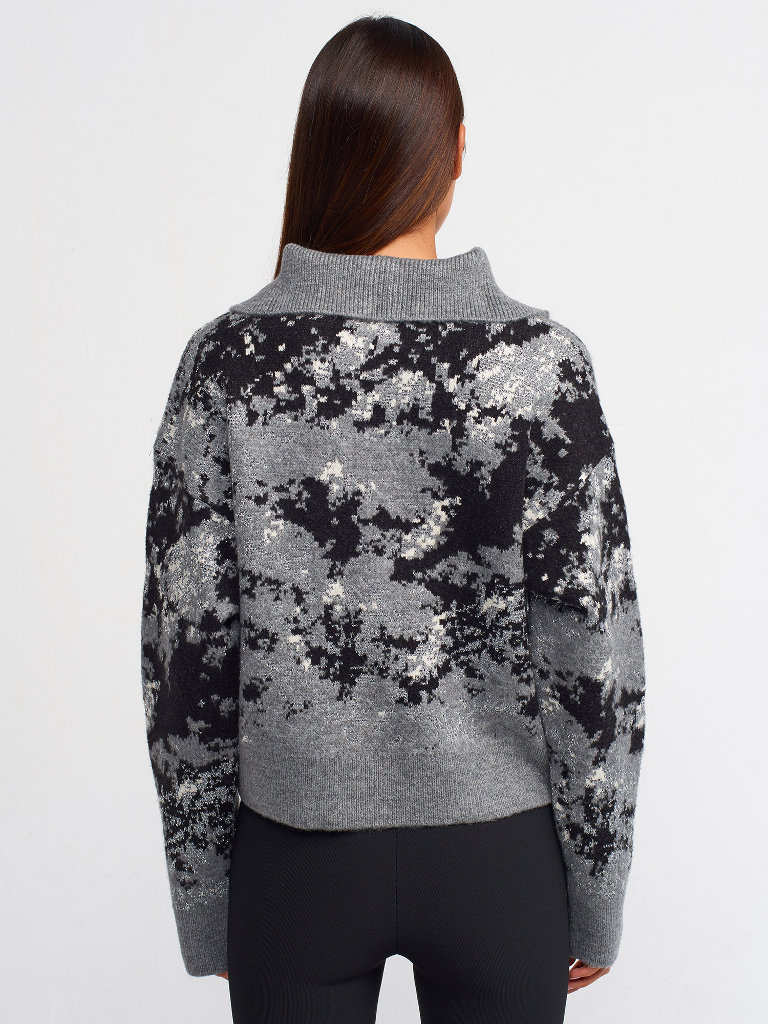 10467 Fermuarlı Kamyoner Yaka Simli Kazak-Orta Gri