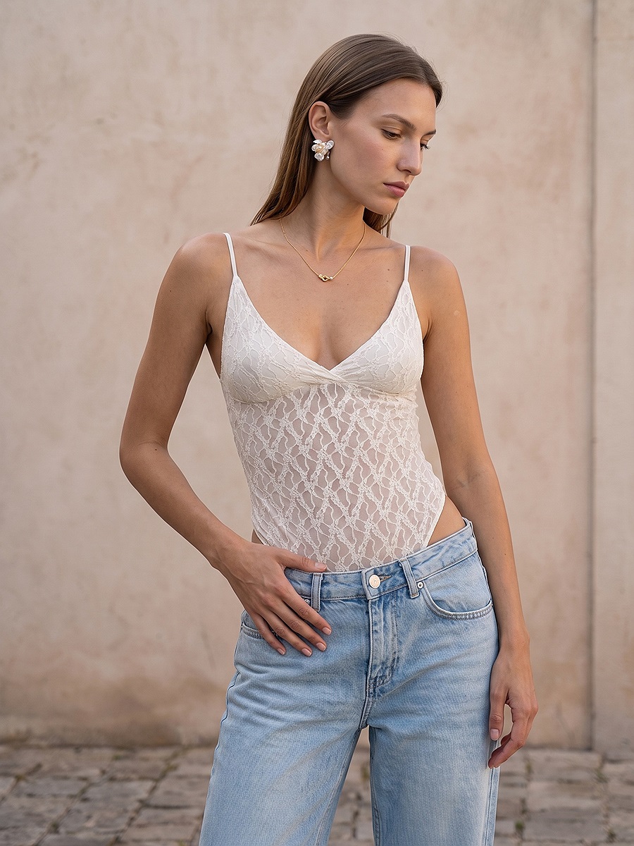 32842 Dantel Bodysuit-Ekru