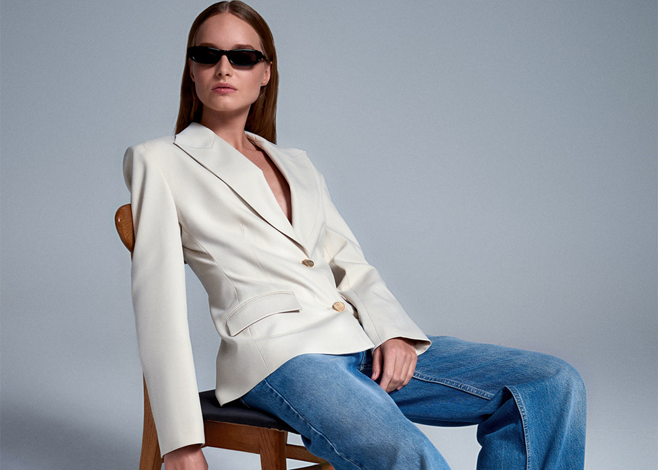 Blazer Ceket ile Modern ve Zamansız Şıklık